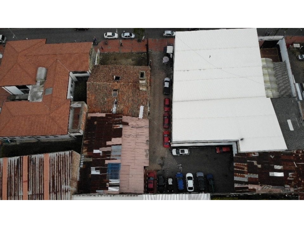 PROPIEDAD COMERCIAL EN EL CENTRO HISTÓRICO DE LA CIUDAD — foto 5