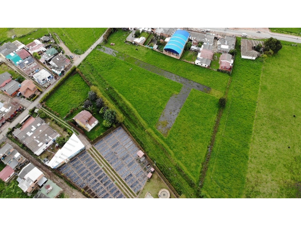 LOTE DE TERRENO CON PROYECTO DE LOTEO APROBADO EN COGUA - 1