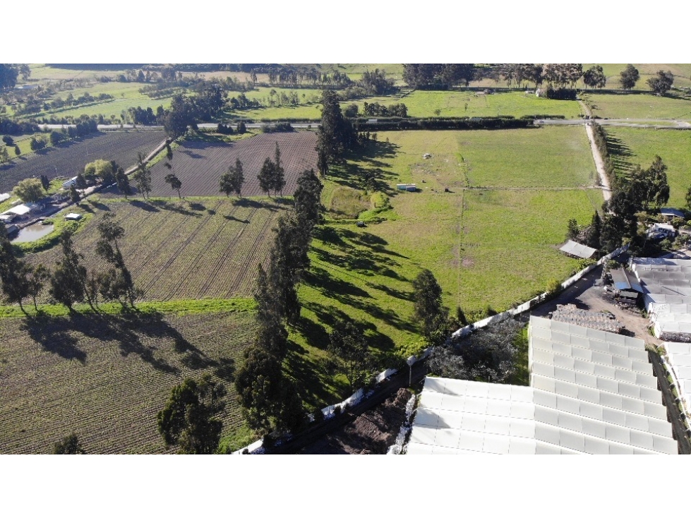 SE VENDE LOTE CORREDOR VIAL SOBRE AUTOPISTA ZIPAQUIRÁ - UBATÉ - 2