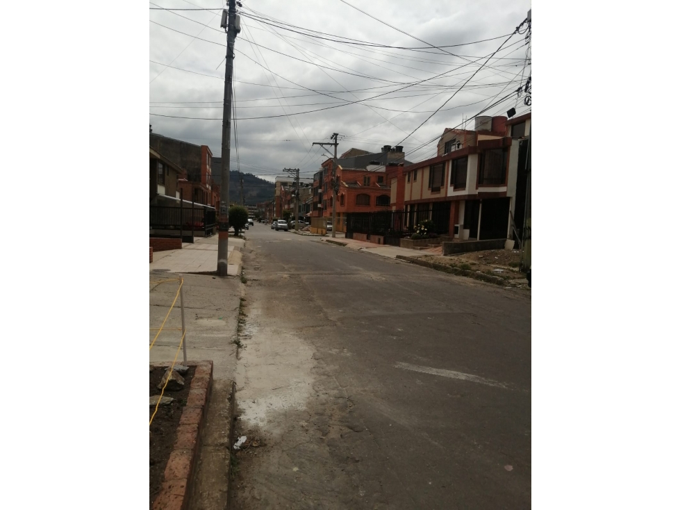 SE VENDE LOTE USO RESIDENCIAL Y COMERCIAL EN ALGARRA 3 - 2