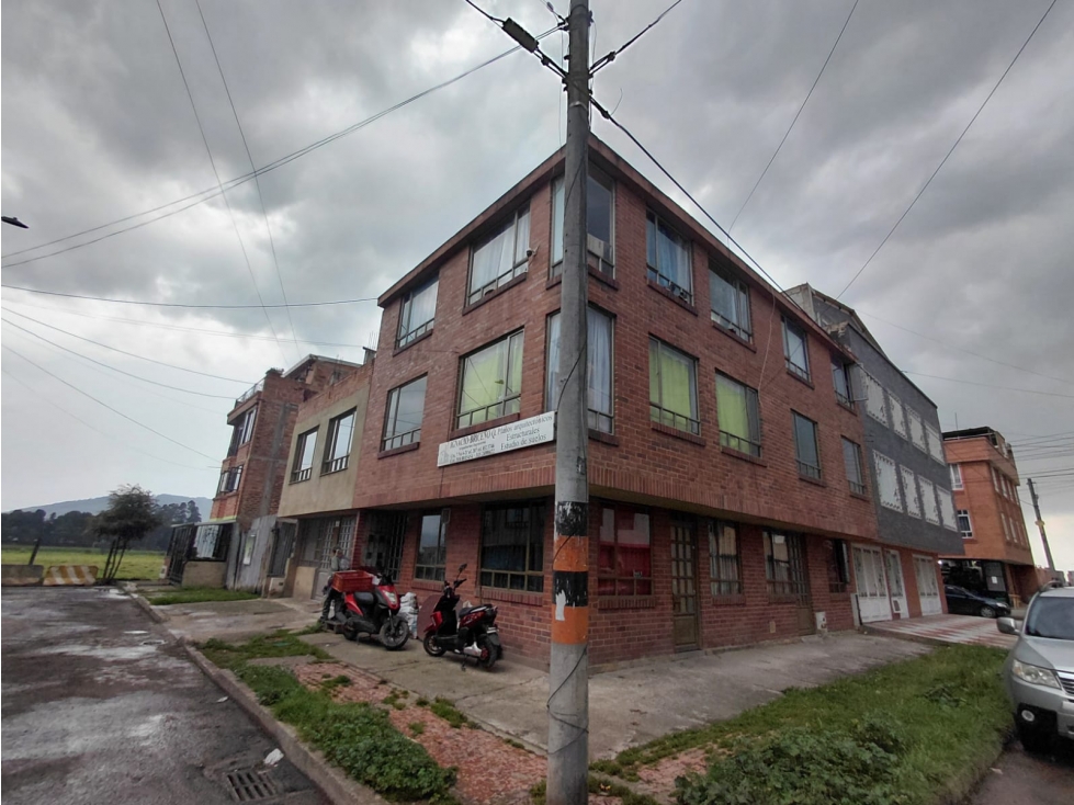 SE VENDE APARTAMENTO SEGUNDO PISO EN VILLAS DEL ROSARIO