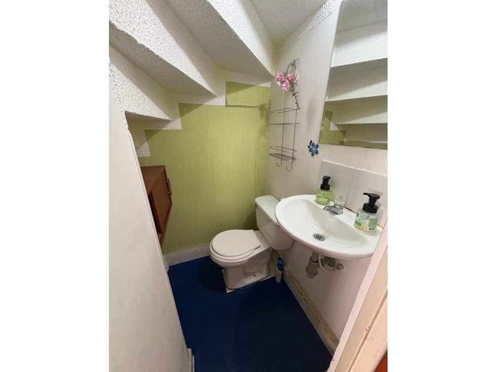 SE VENDE HERMOSA CASA EN LA URBANIZACIÓN VILLAMARÍA — foto 6