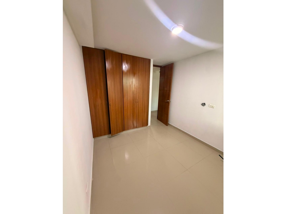 SE VENDE AMPLIO APARTAMENTO EN VILLA CAMPESTRE PRIMER PISO — foto 2