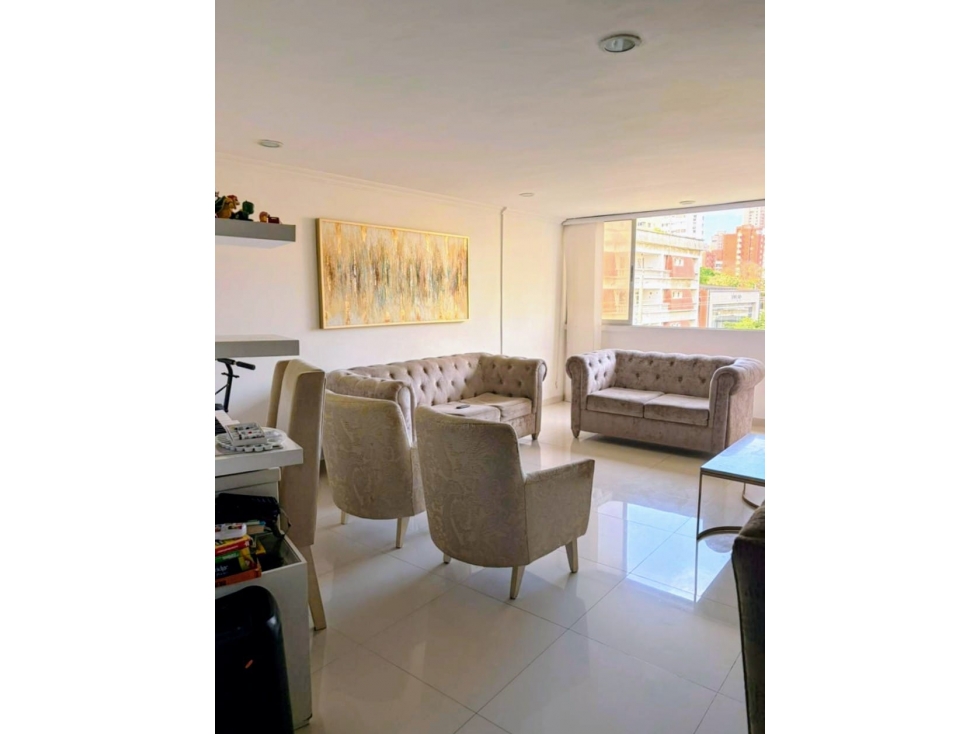 SE VENDE APARTAMENTO REMODELADO EN ALTO PRADO — foto 3