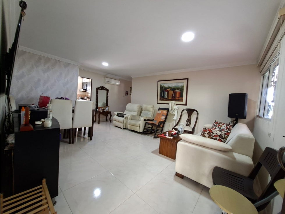 SE VENDE APARTAMENTO PRIMER PISO BELLAVISTA