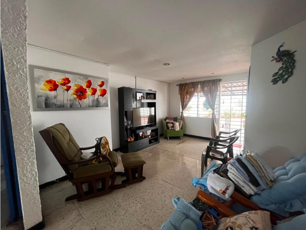 SE VENDE CASA INDEPENDIENTE DE ESQUINA EN LOS ALPES — foto 5