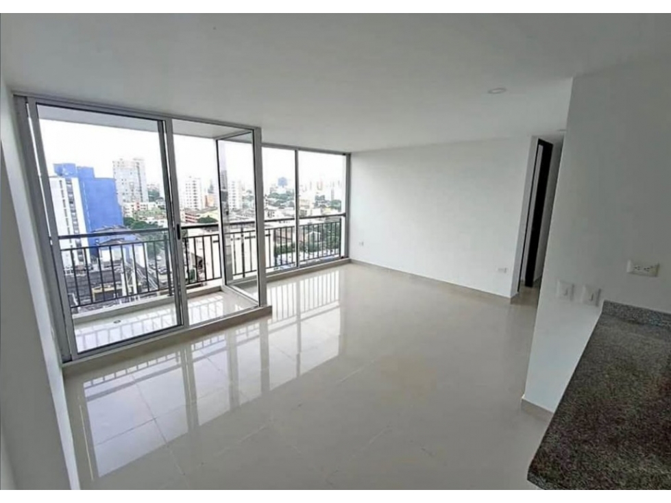 SE VENDE AMPLIO APARTAMENTO EN BETANIA CON VISTA INCREIBLE — foto 4