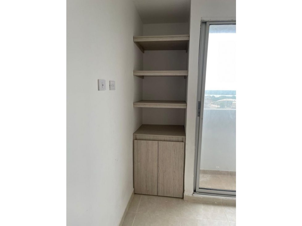 SE VENDE AMPLIO APARTAMENTO EN SAN AMRINO CERCA VILLA CAROLINA — foto 6