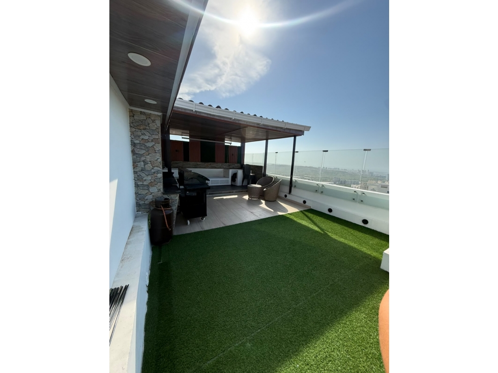 PENTHOUSE REMODELADO EN VENTA MIRAMAR — foto 2