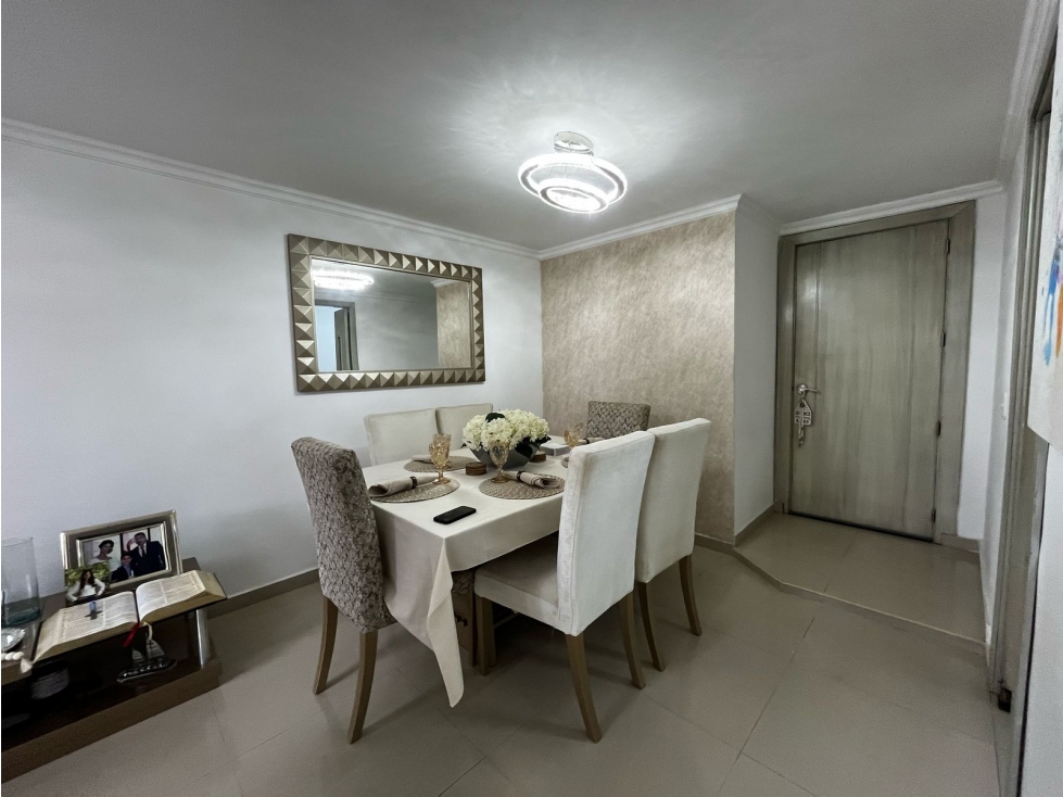 SE VENDE APARTAMENTO REMODELADO EN MIRAMAR 1 PISO — foto 3
