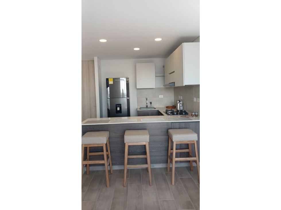 OPORTUNIDAD DE INVERSION SE VENDE APARTAMENTO EN LA CASTELLANA — foto 2