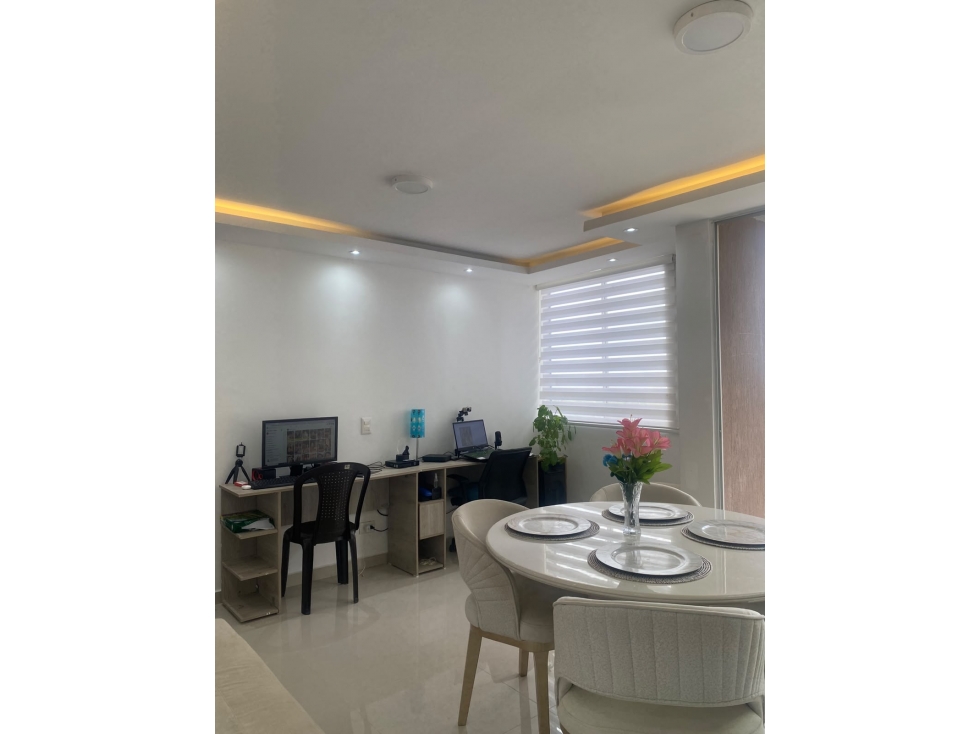 SE VENDE APARTAMENTO DE SOMBRA EN MALLORQUIN