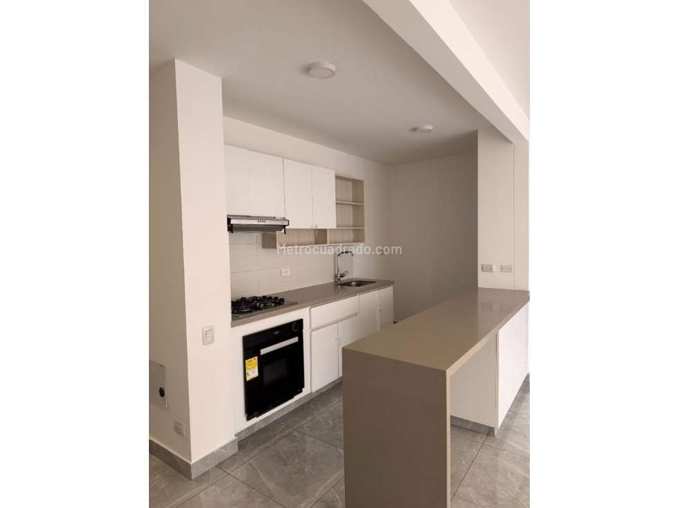 SE VENDE APARTAMENTO EN RIOALTO