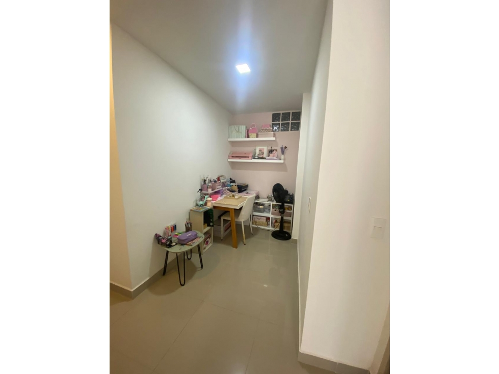 SE VENDE APARTAMENTO CASI NUEVO EN LA CAMPIÑA — foto 6