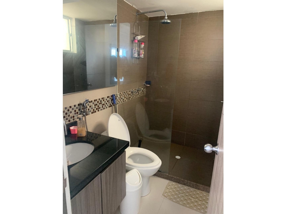 SE VENDE APARTAMENTO AMPLIO EN MIRAMAR — foto 6