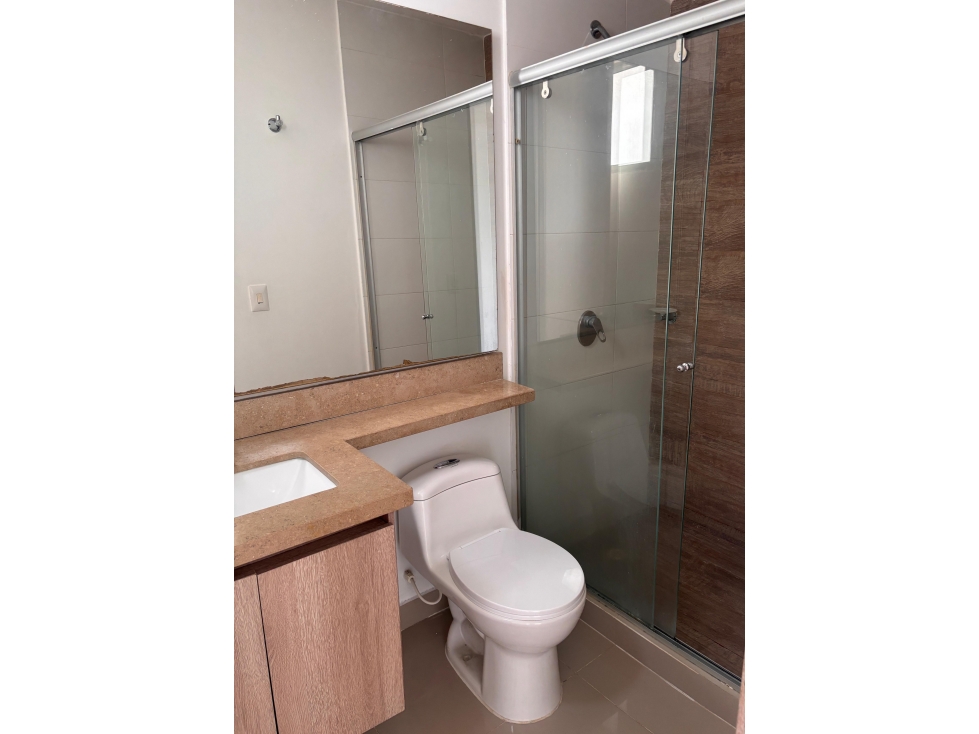 SE VENDE APARTAMENTO AMPLIO EN RIOALTO — foto 6