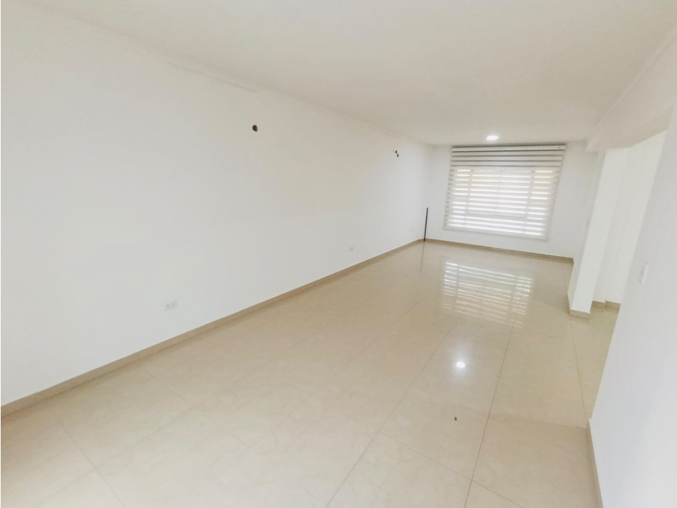 SE VENDE AMPLIA CASA EN VILLA SANTOS