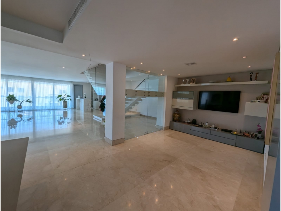 SE VENDE EXCLUSIVO PENTHOUSE ALTOS DE RIOMAR BUENAVISTA — foto 2