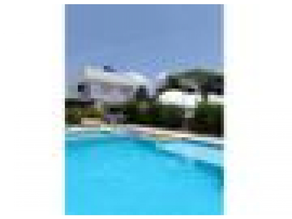 SE VENDE HOTEL EN PLAYA MENDOZA - 2