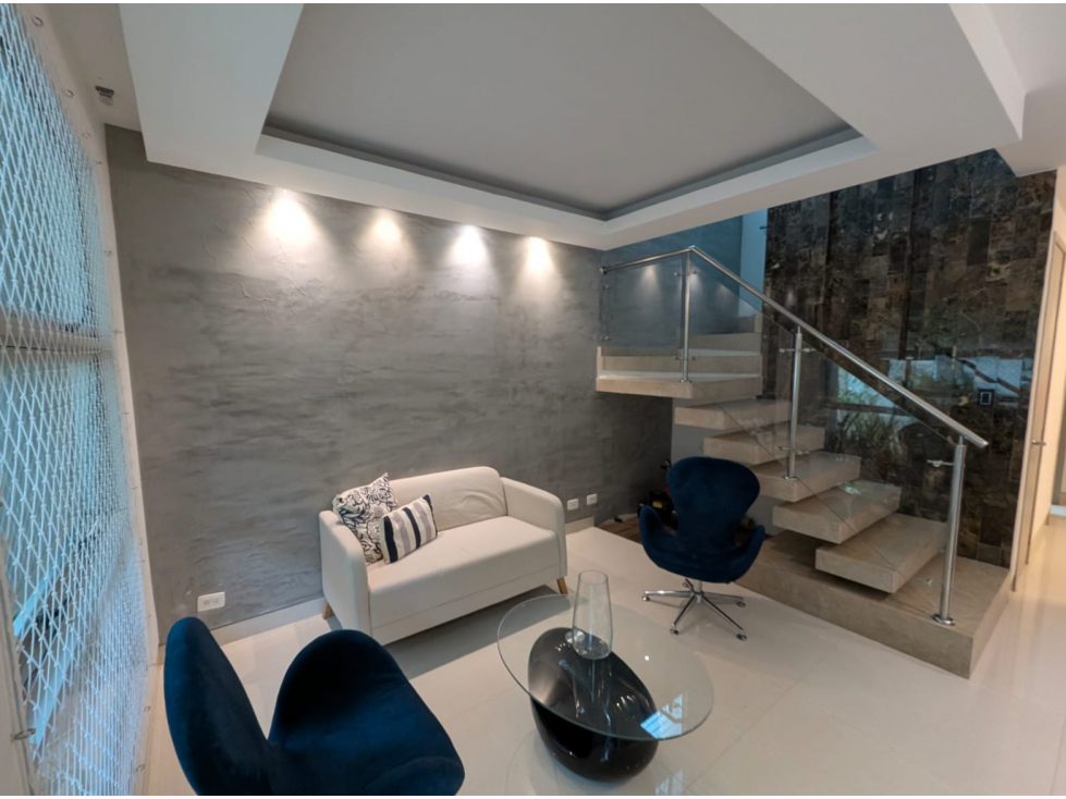 SE VENDE ESPECTACULAR CASA EN VILLA CAMPESTRE