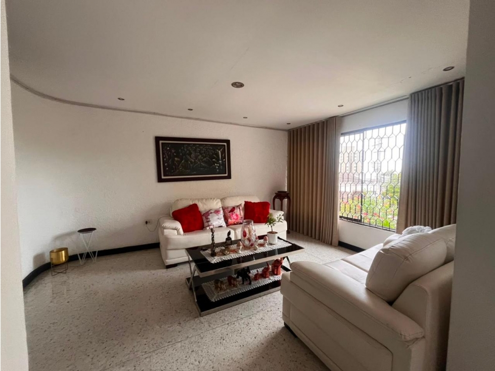 SE VENDE CASA INDEPENDIENTE DE ESQUINA EN LOS ALPES — foto 6