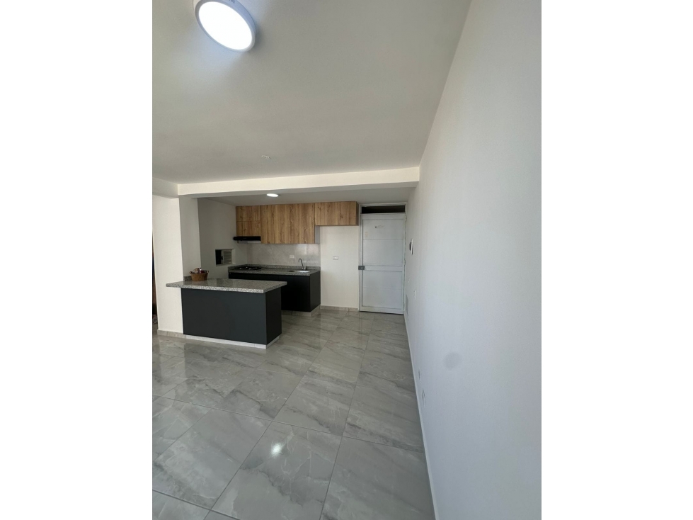 SE VENDE APARTAMENTO EN MALLORQUIN — foto 2