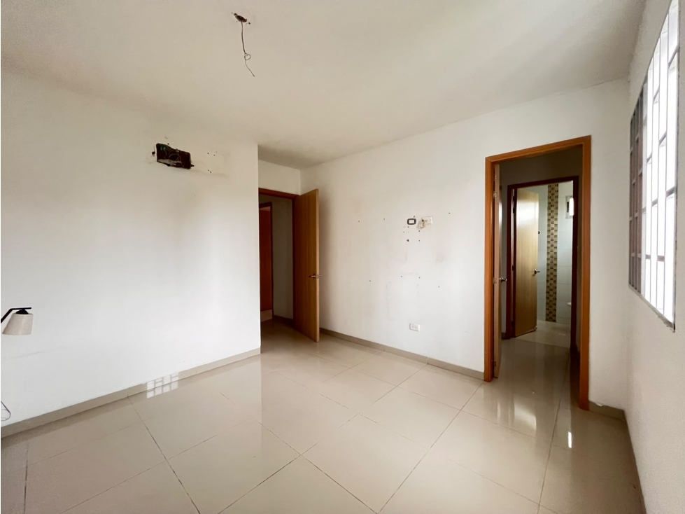 SE VENDE APARTAMENTO EN LA CAMPINA — foto 4