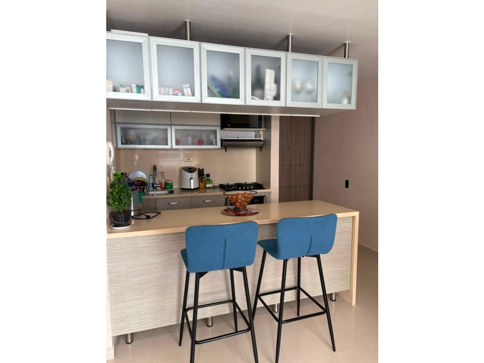 SE VENDE APARTAMENTO AMPLIO EN MIRAMAR — foto 3