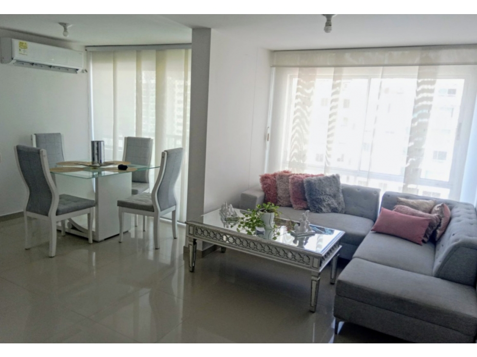 SE VENDE AMPLIO APARTAMENTO DUPLEX EN VILLA CAROLINA - 1