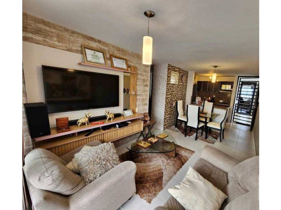 SE VENDE APARTAMENTO EN LA CONCEPCION — foto 2