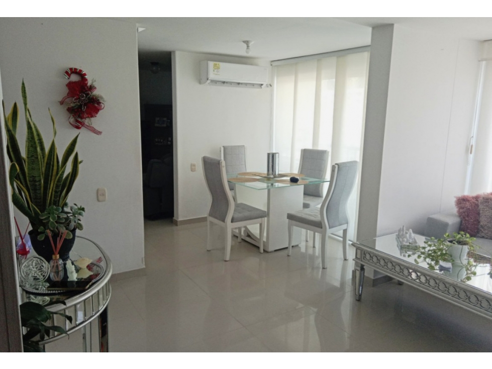 SE VENDE AMPLIO APARTAMENTO DUPLEX EN VILLA CAROLINA - 2