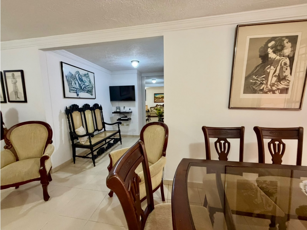 SE VENDE APARTAMENTO EN MIRAMAR PRIMER PISO AMOBLADO O SIN AMOBLAR — foto 3