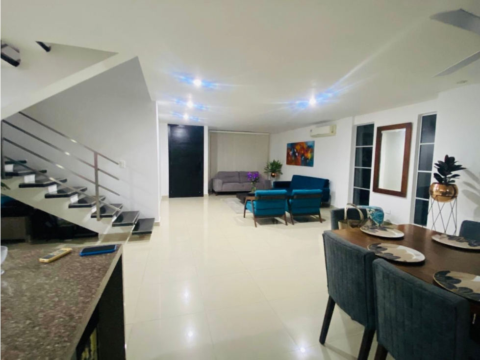 SE VENDE AMPLIA CASA EN VILLA CAMPESTRE TRADICIONAL