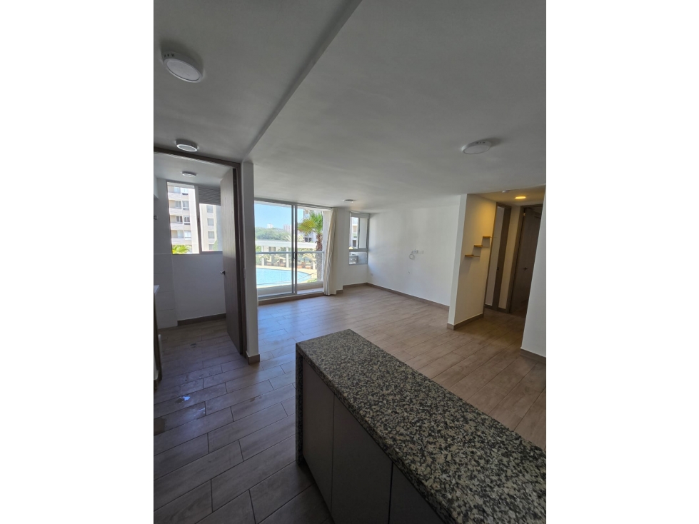 ¡APARTAMENTO EN VENTA ALTOS DE ROSALES! — foto 2