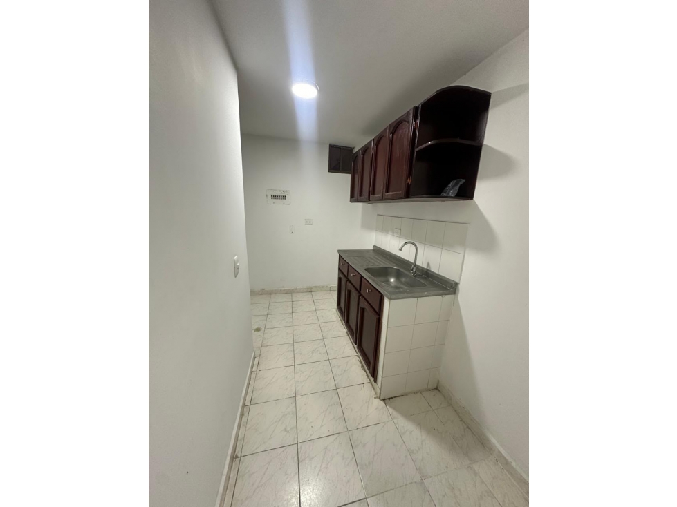 SE VENDE APARTAMENTO DE SOMBRA EN VILLA CAROLINA — foto 3