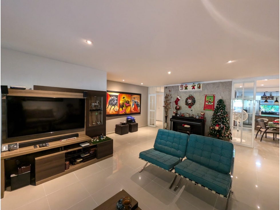 SE VENDE CASA INDEPENDIENTE AMPLIA Y REMODELADA CIUDAD JARDIN — foto 6