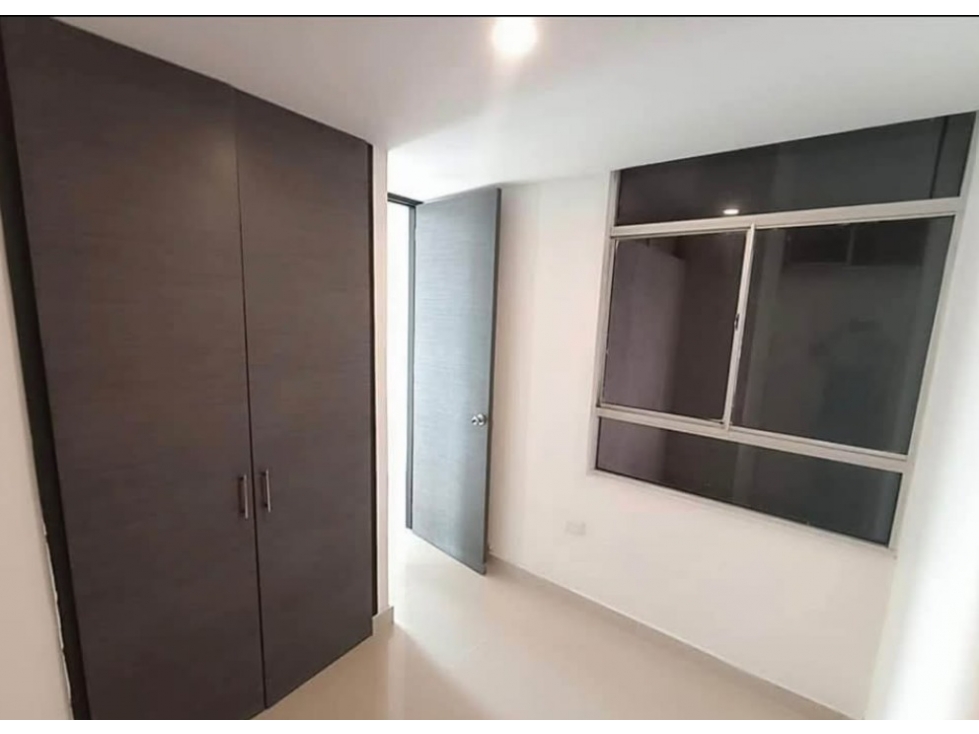 SE VENDE AMPLIO APARTAMENTO EN BETANIA CON VISTA INCREIBLE — foto 5