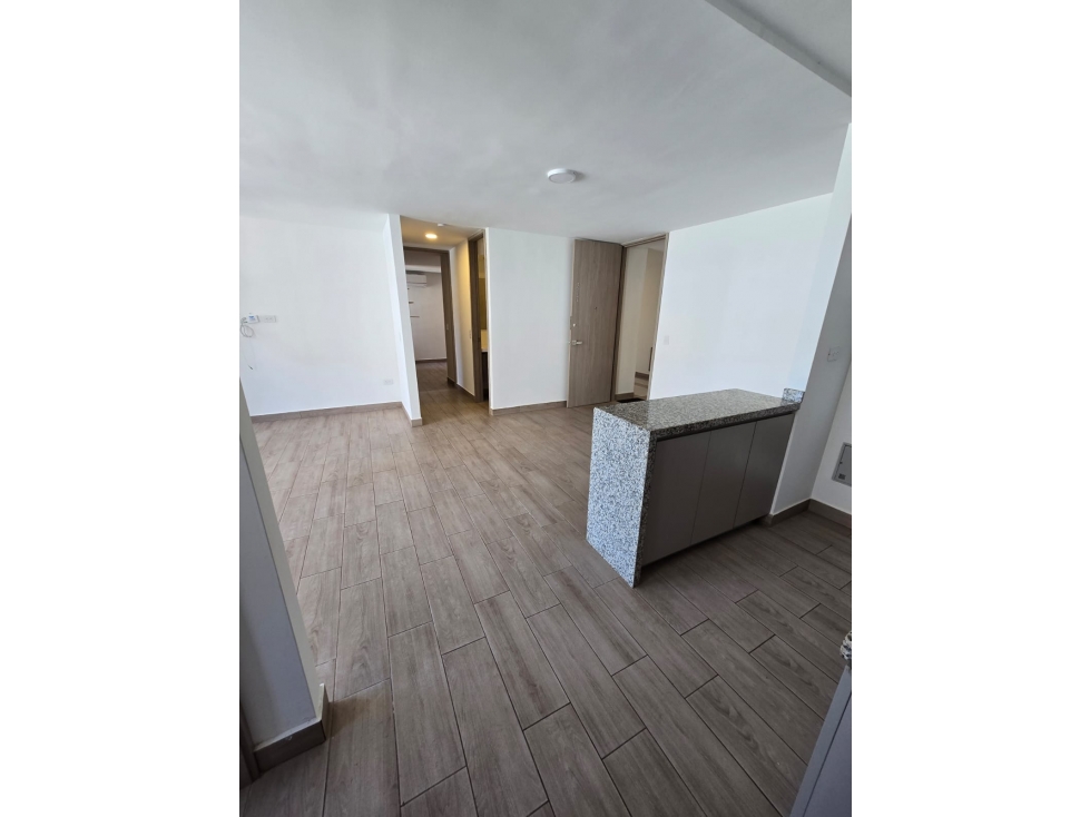 ¡APARTAMENTO EN VENTA ALTOS DE ROSALES! — foto 3