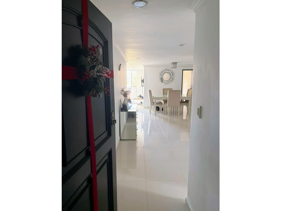 SE VENDE APARTAMENTO REMODELADO EN ALTO PRADO — foto 2
