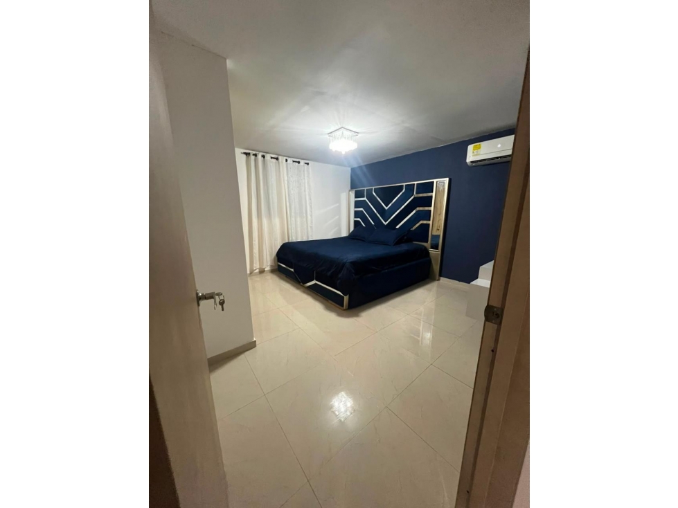 CASA INDEPENDIENTE REMODELADA EN CIUDAD JARDIN