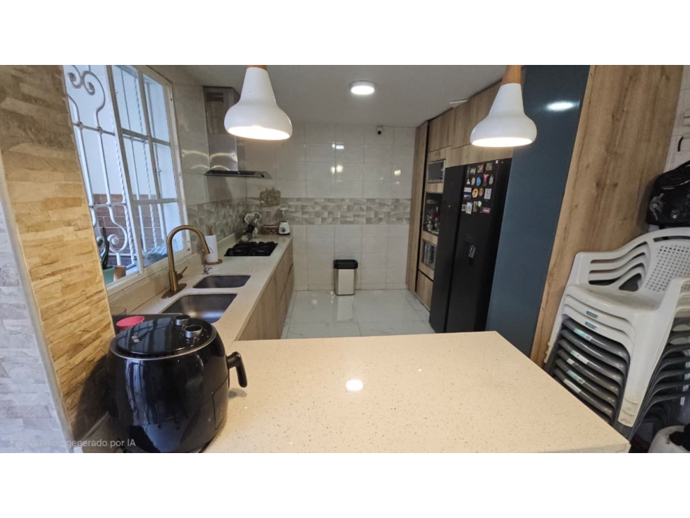 SE VENDE CASA INDEPENDIENTE EN MIRAMAR REMODELADA — foto 5