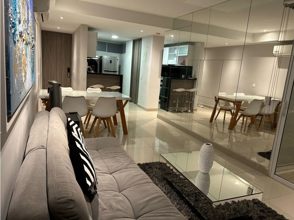 SE VENDE APARTAMENTO MODERNO EN LA CASTELLANA — foto 4