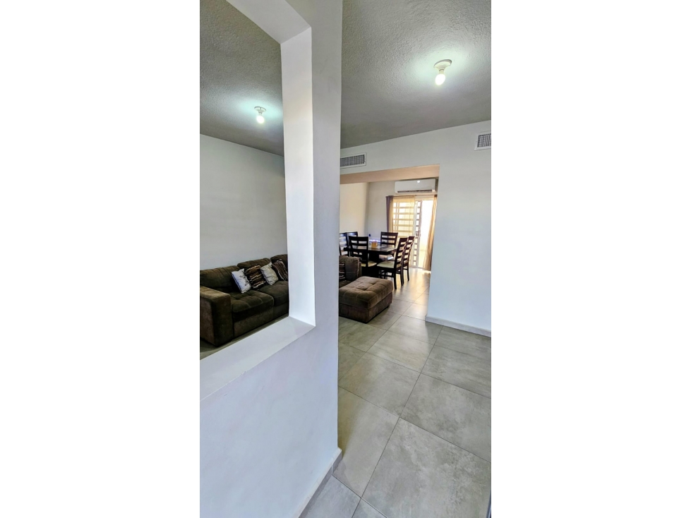 FRACC. RESIDENCIAL LAS VIÑAS ... VENTA - VENTA - VENTA !!! - 6