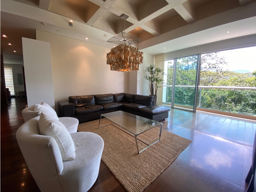 VENTA DE APARTAMENTO EN EL NORTE DE LA CIUDAD 171 M2