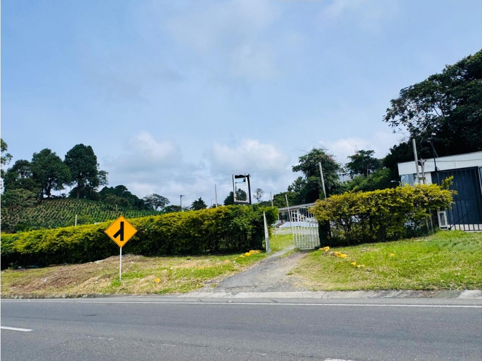 VENTA LOTE AUTOPISTA DEL CAFE 3690 M2 — foto 2