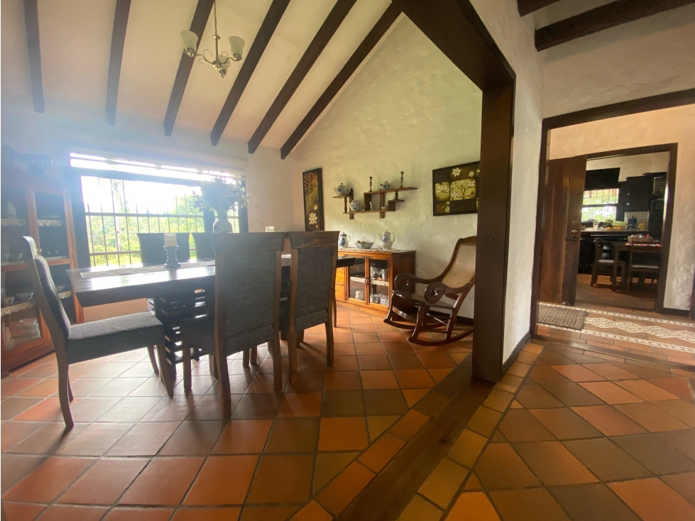 VENTA HERMOSA CASA DE CAMPO INDEPENDIENTE