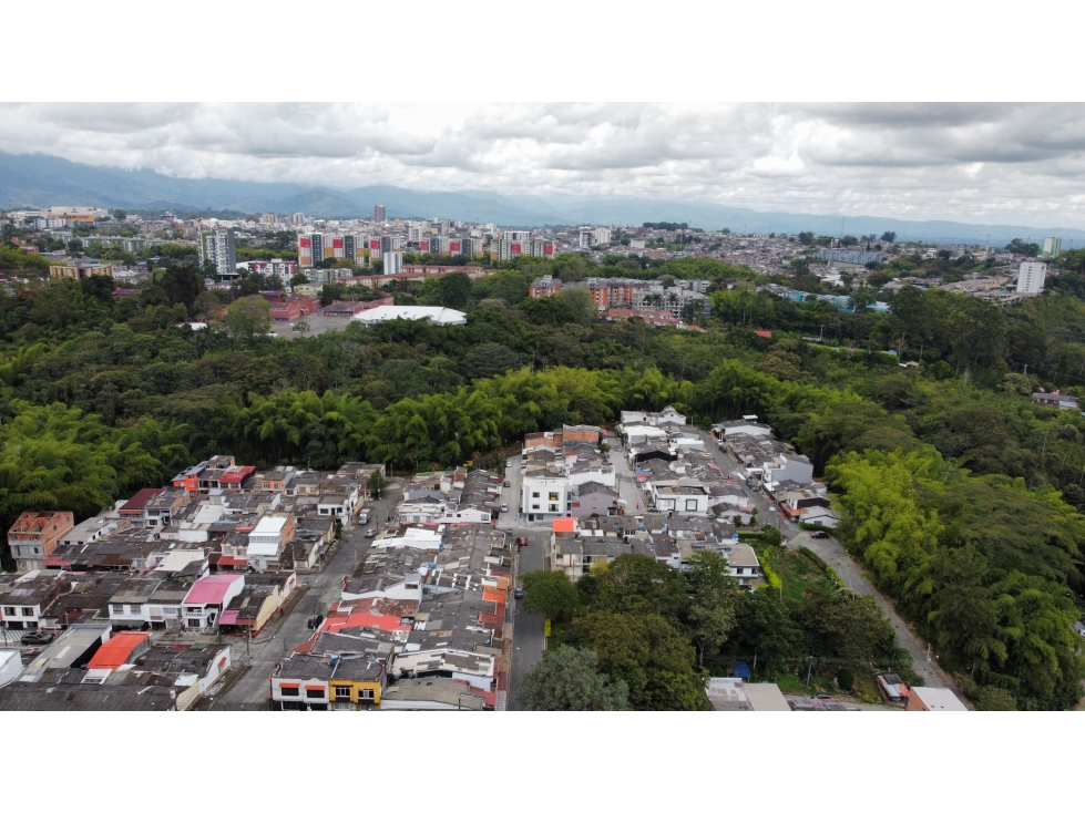 EDIFICIO DE 3 APARTAMENTOS MODERNOS. NORTE DE ARMENIA — foto 3