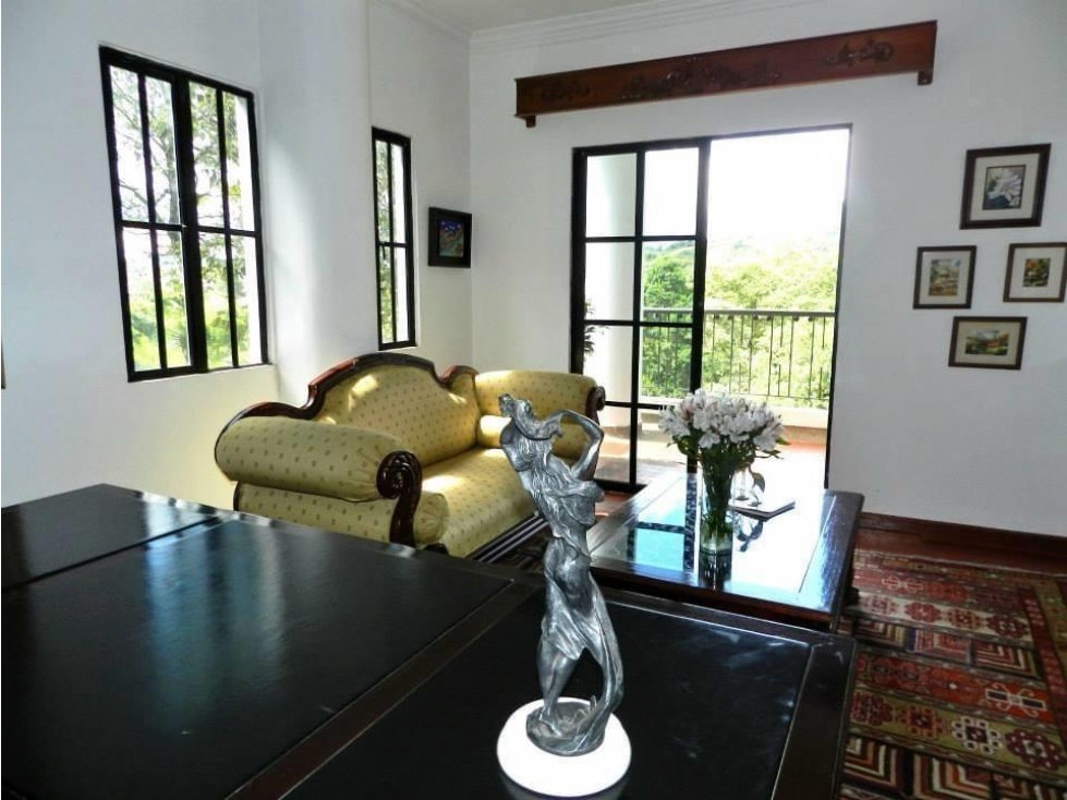 HERMOSA CASA DE CAMPO VENTA. 2745 M2 $1'800.000.000 — foto 4