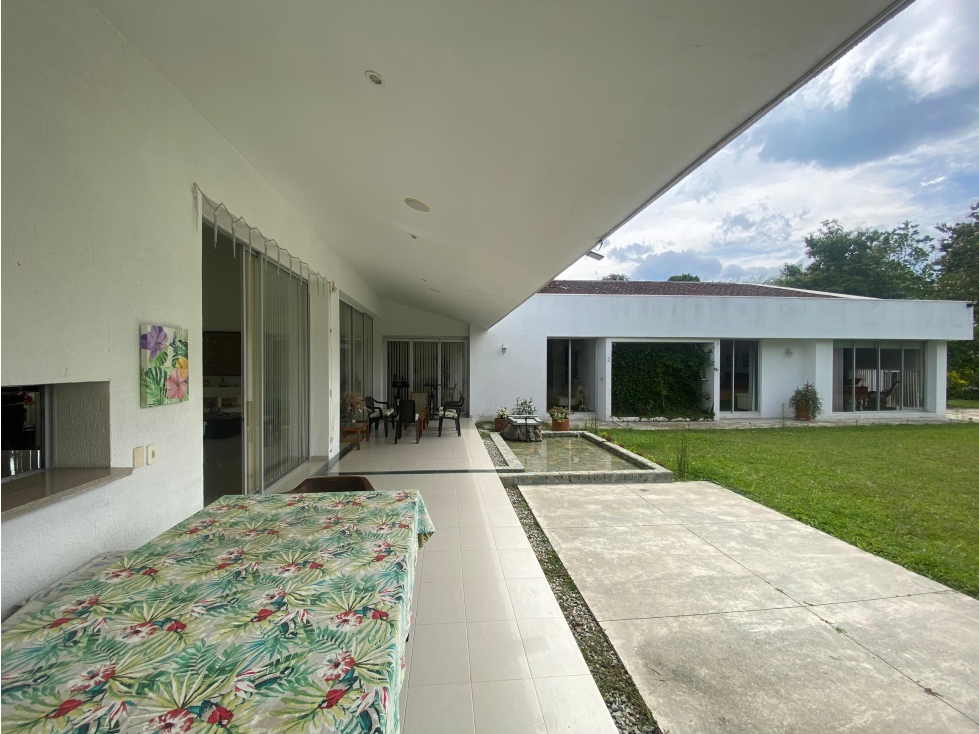 CASA CAMPESTRE UN SOLO NIVEL. 2500 M2 $1'800.000.000 — foto 4