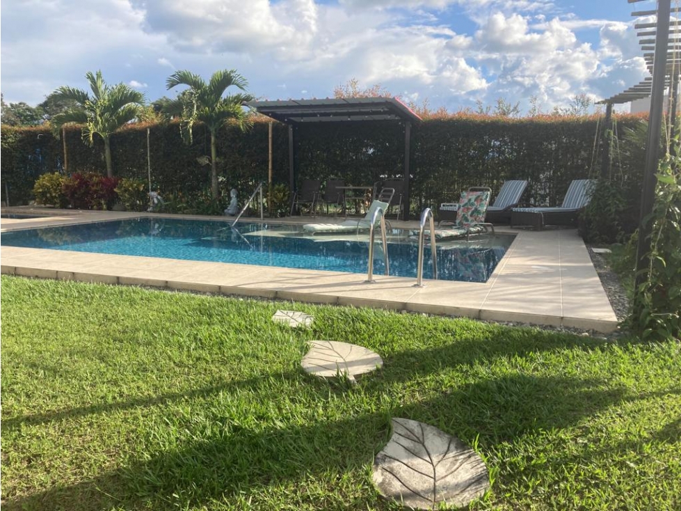 VENTA EXCELENTE CASA CAMPESTRE EN CONDOMINIO. ARMENIA — foto 2
